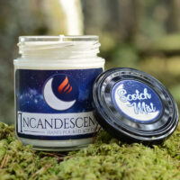 Incandescence candles are hand made in scotland. Each candle is hand poured using eco friendly, vegan soy wax and fragrance oils. Scotch Mist is a crisp herbal fragrance with rosemary, highland mint and heather, cedar and amber tones
